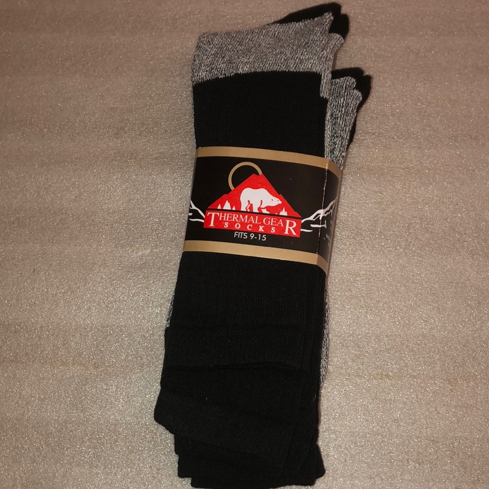 Men thermal socks in black and gray